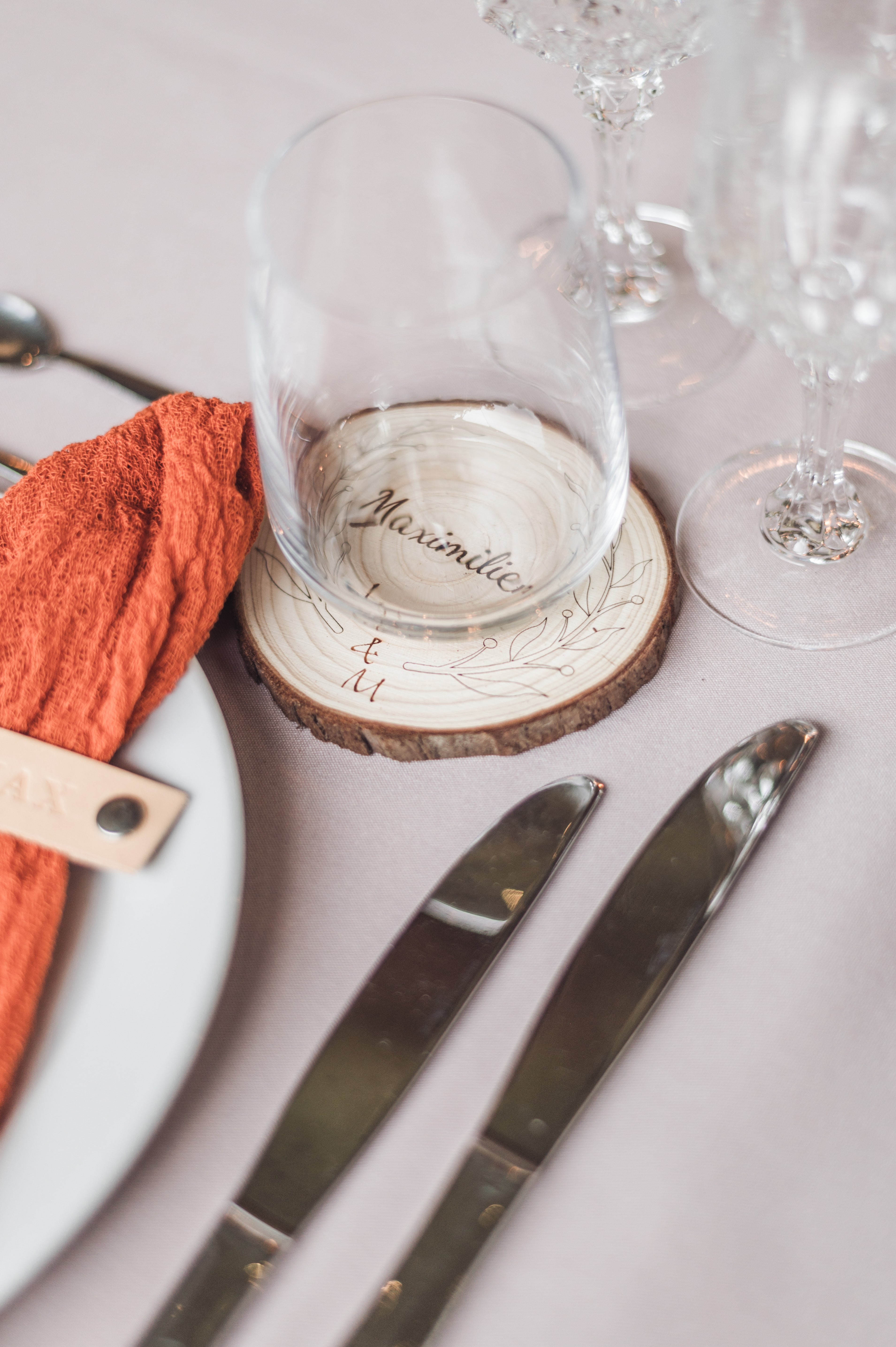 Dessous de verre personnalisés, rondins de bois gravés, 10cm